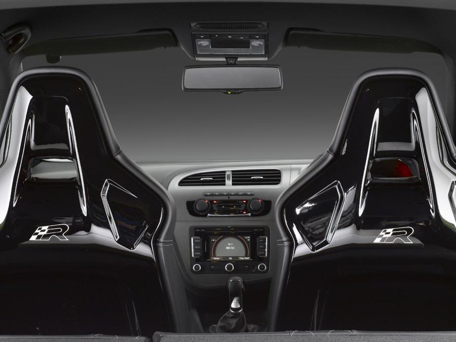  Seat Leon Cupra R 2010 года  (UK) (фото 3 из 12)
